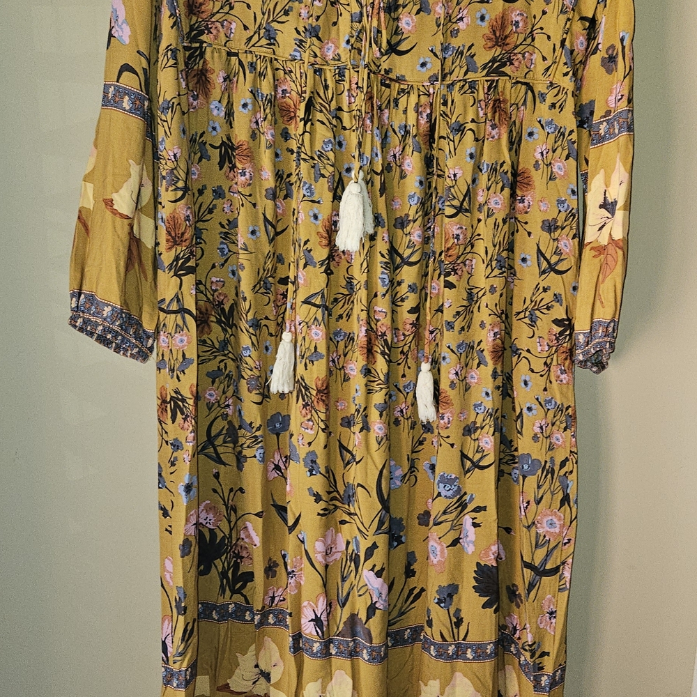 Chic Floral Maxi Dress in Mustard